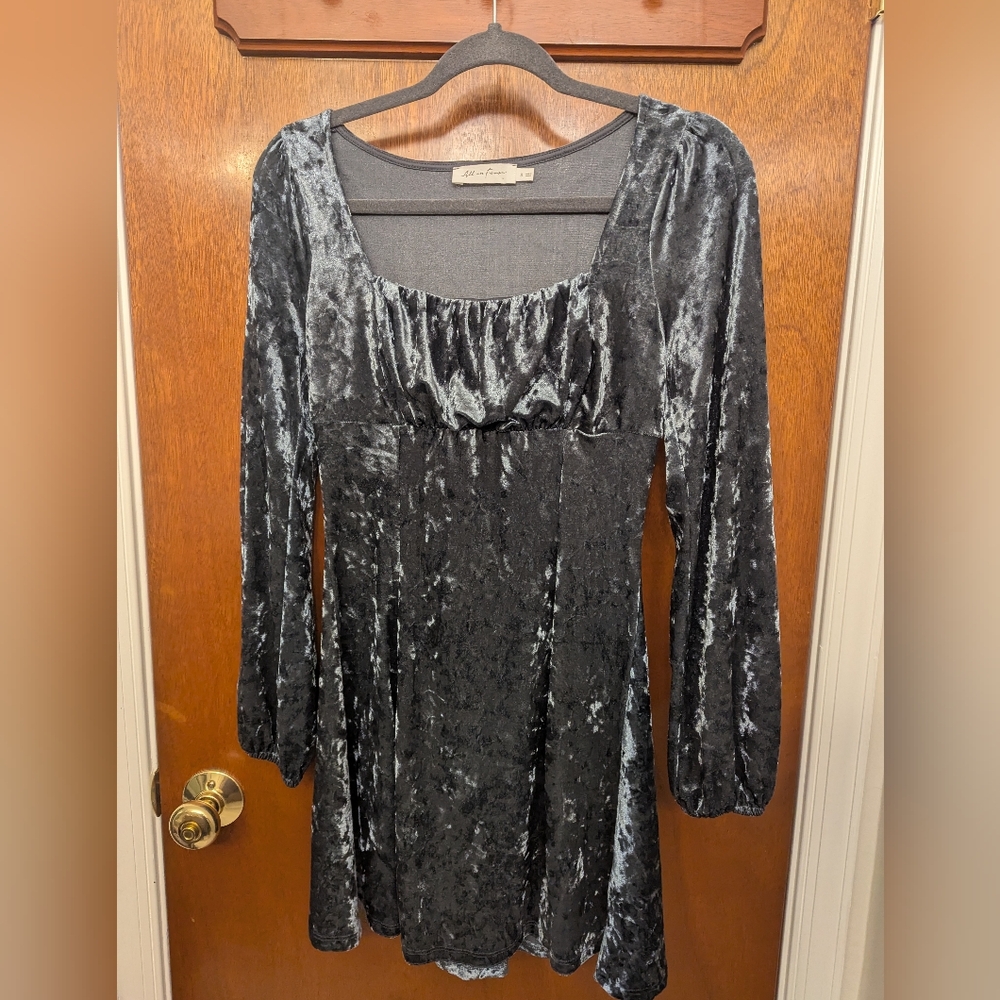 Blue Gray Velvet Long Sleeve Dress